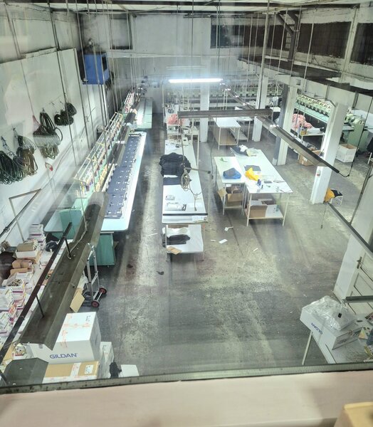 Vand afacere broderie